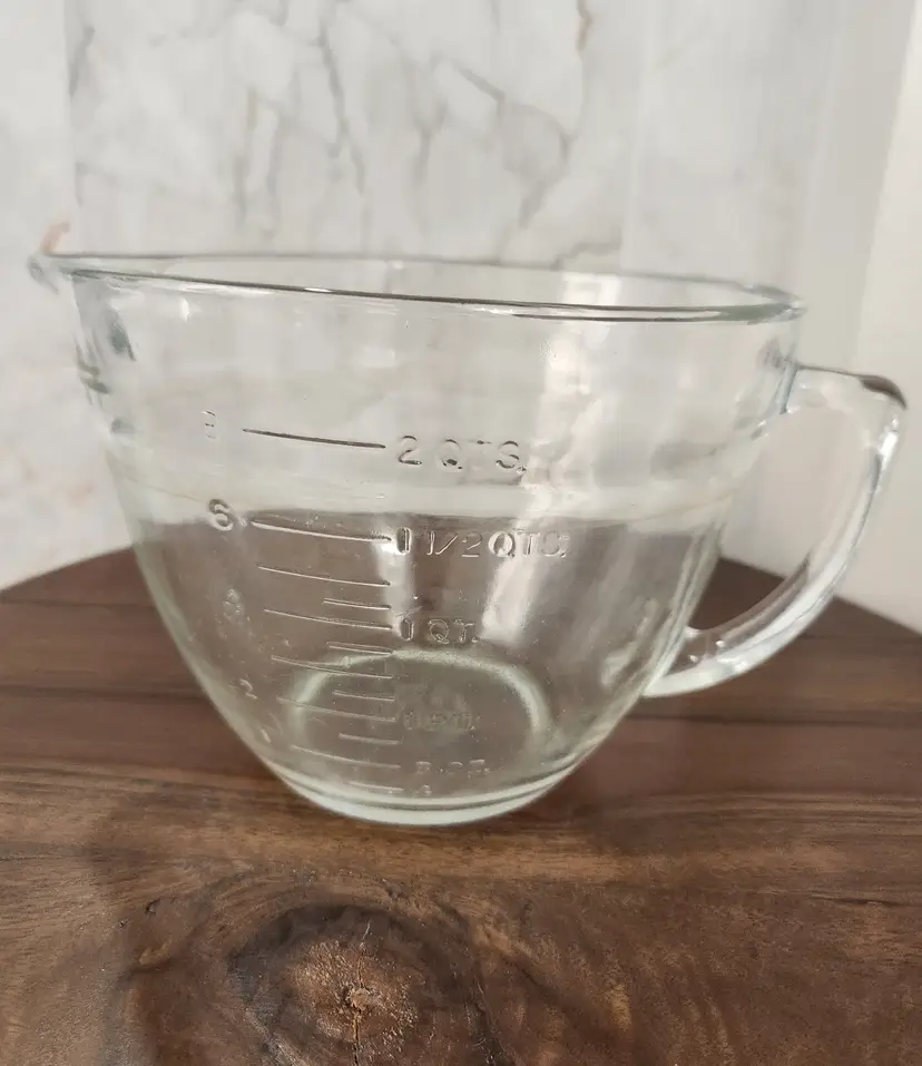Anchor Hocking 2 Quart Measuring Cup