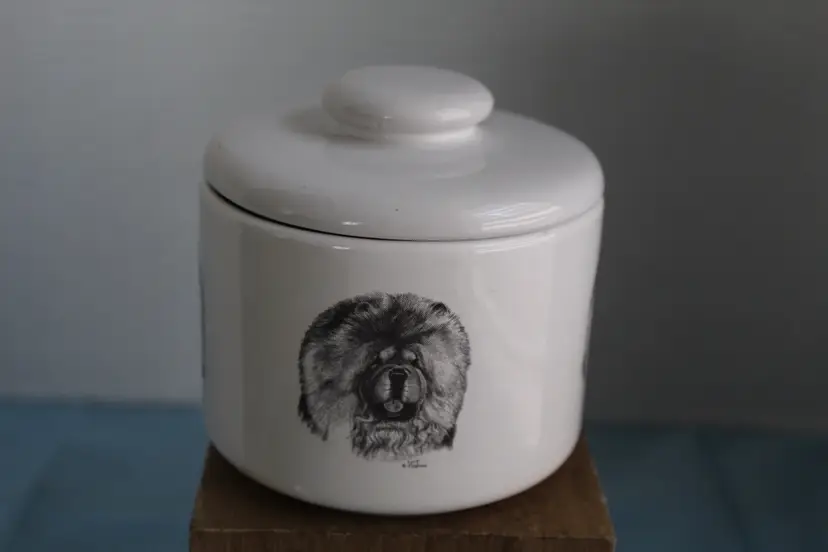 Rosalinde Chow Chow Dog Treat Jar Small Canister With Lid  4” USA Hand Painted