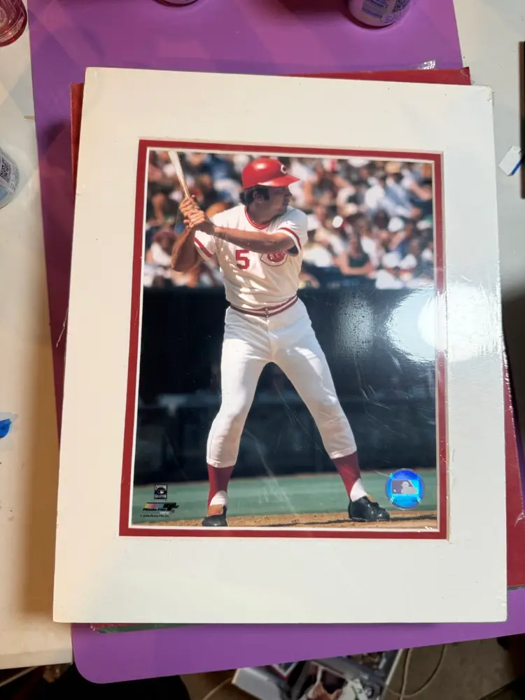 2 Johnny Bench Cincinnati reds Framed Photos