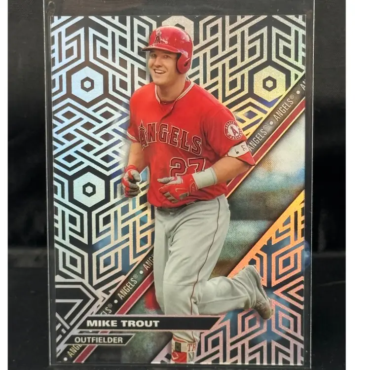Mike Trout 2017 Topps High Tek Pattern 2B