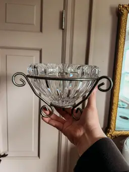 Mikasa "Reflections" Crystal Bowl With Metal Stand