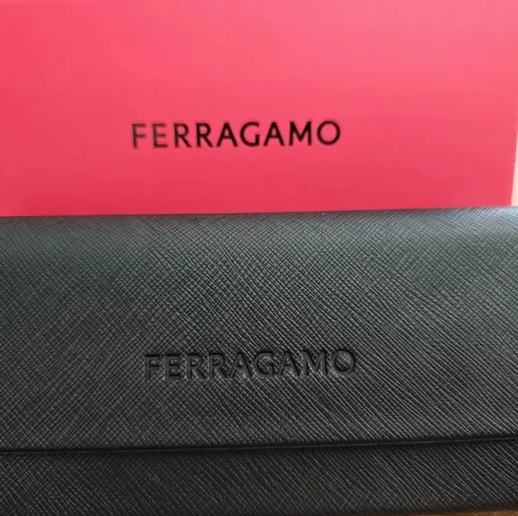 New-Unisex Salvatore Ferragamo Aviator Sunglasses