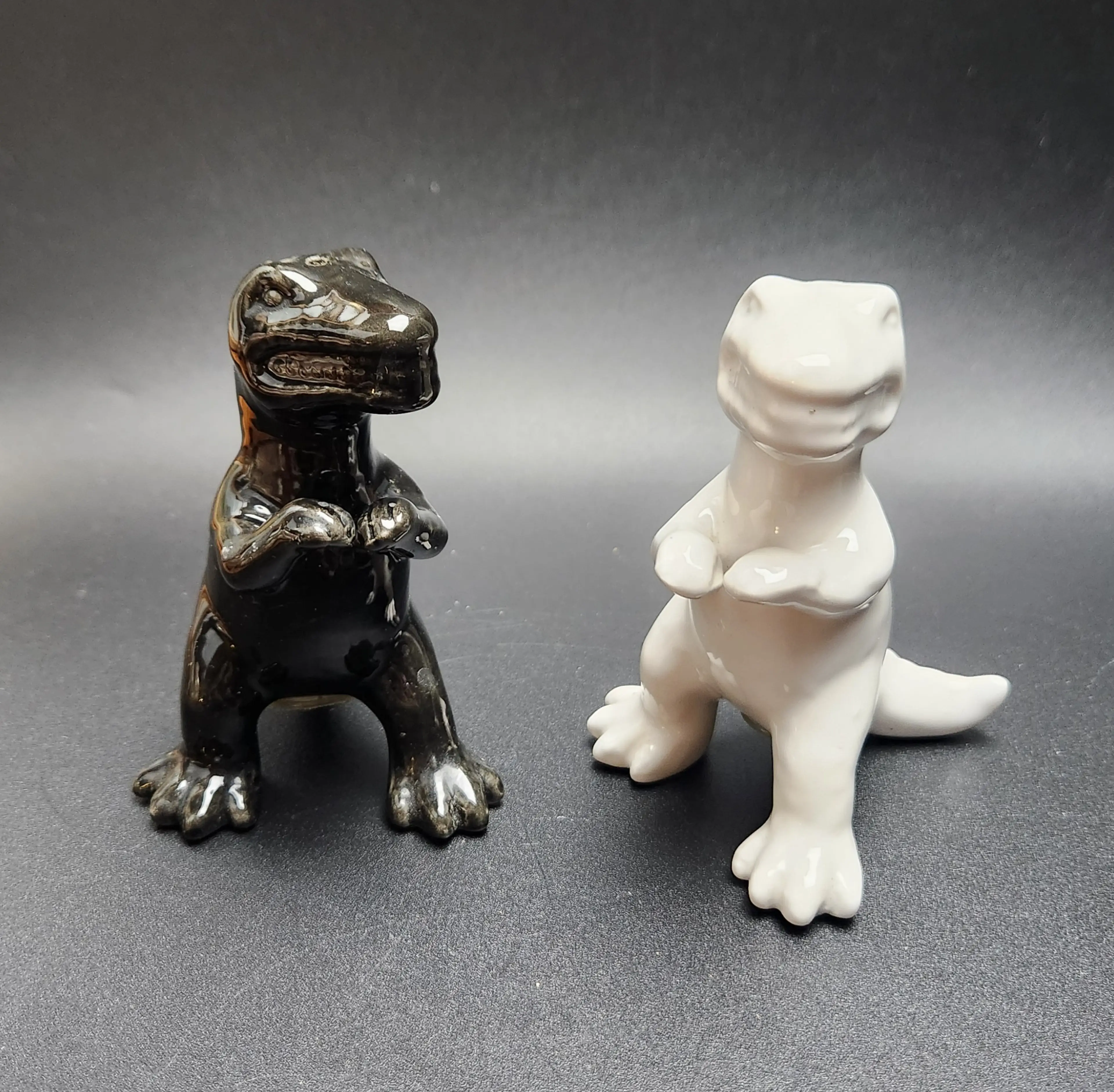 Image 3 of 4