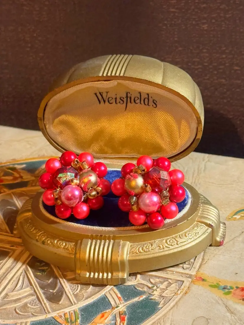 Vintage Mid century Cluster Clip On Earrings 1”