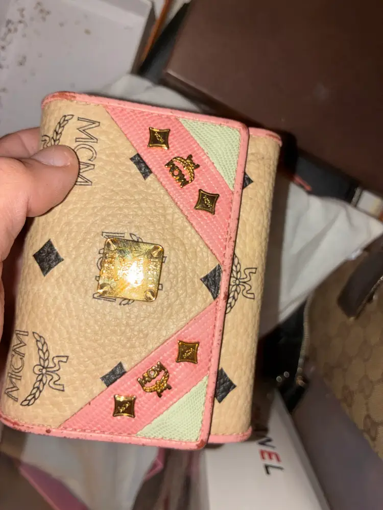 #01 - Mcm Wallet NWT