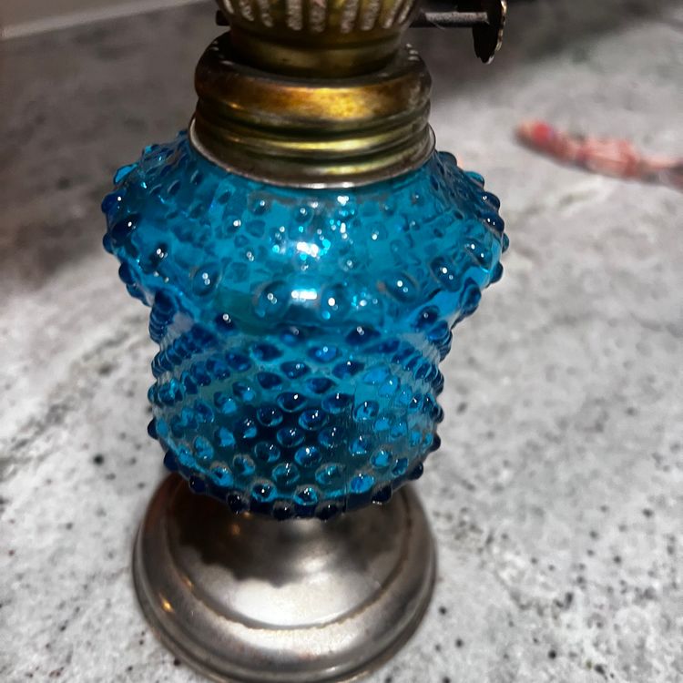 021 Vintage Blue Hobnail Oil Lamp