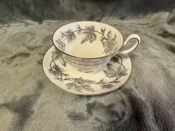 Vintage Wedgwood Ashford W4106 Demitasse Tea Coffee Cup & Saucer Vine England