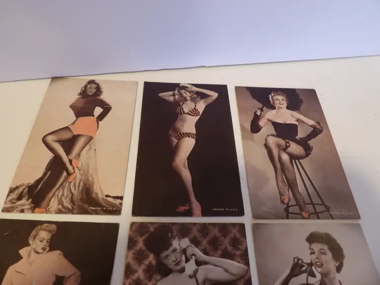 + Lot of 9 Vintage Risque Arcade Pin Up Cards