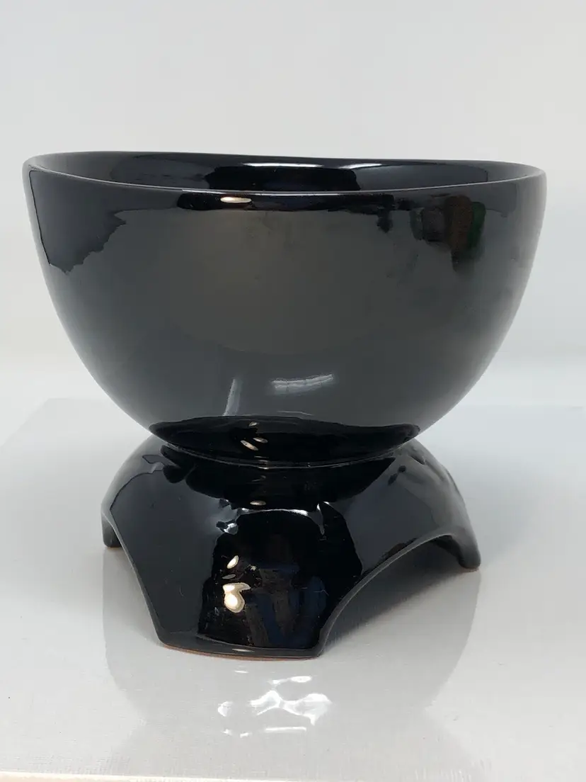 Frankoma F36 Black Pottery Tripod Bowl with Raised Circle Design