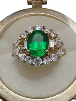 25. Vintage 925 Gold Vermeil Jean Harlow Emerald Colored CZ Ring- Sz 6