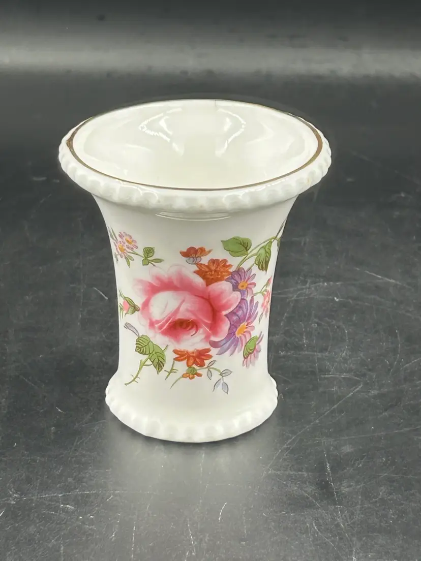 Vintage Whirl Crown, Derby Small Posey Vase/Toothpick Holder “ Derby Posies” 1978