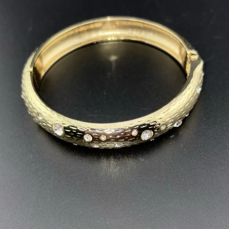 Gold Tone Hinged Bangle Bracelet May Be NWT