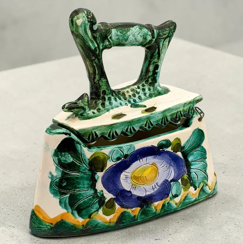 Vtg Ceramic Pottery Italy Iron Trinket Box Hinged Lid Carved Purple Pink Flowers