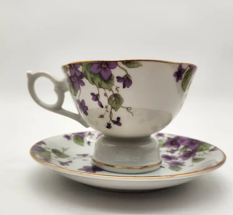 Lefton San Francisco Music Box Company Violet Tea Cup Music Box & Saucer
