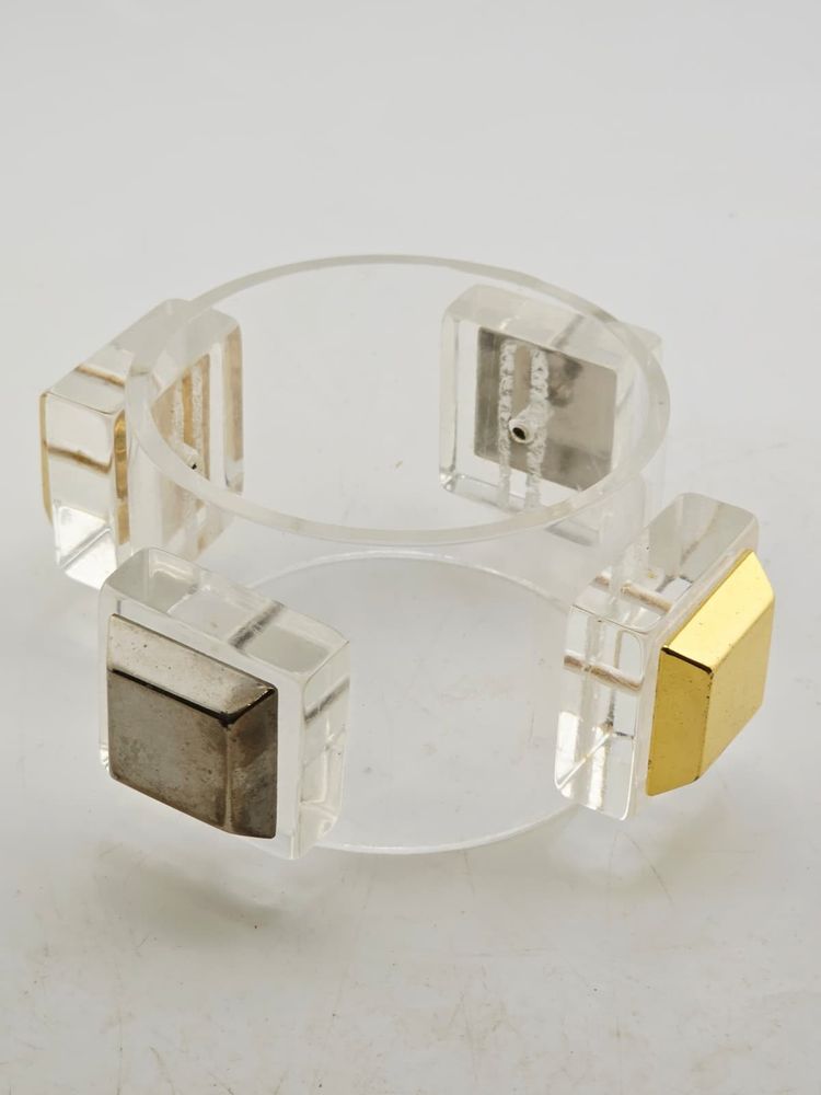 Rare Unsigned Julie Rubano Wide Lucite Cuff Bracelet With 2 Raised Metal Squares