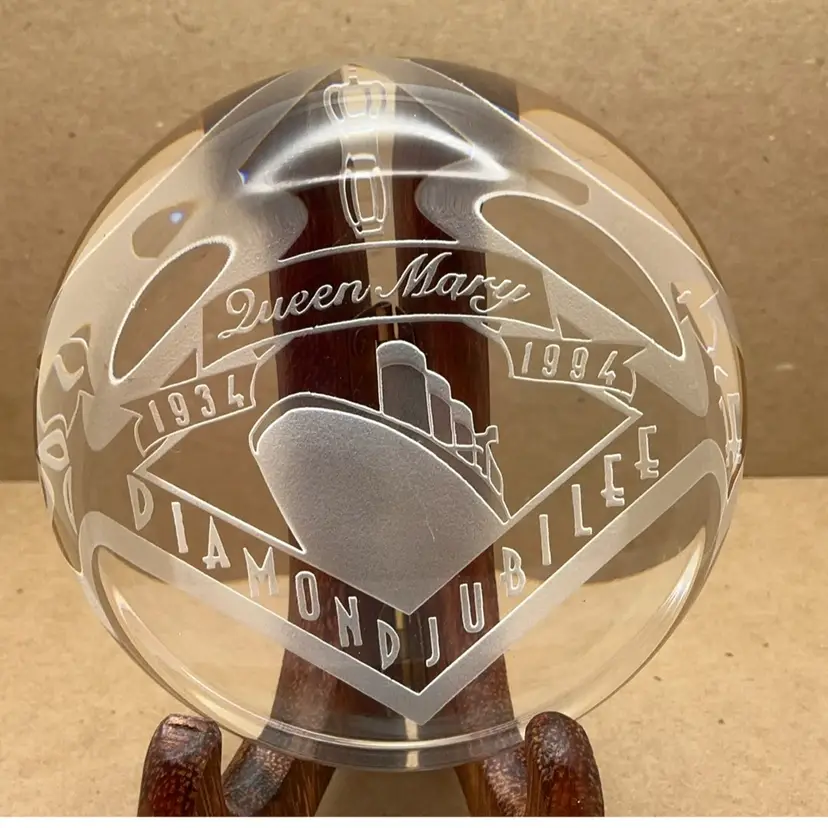 VTG Queen Mary Diamond Jubilee Glass Paperweight 2.5"T x 3.5"D