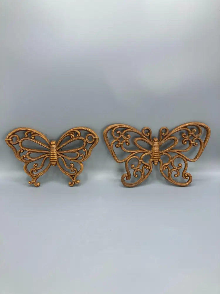 Homco Set of 2 Butterfly Wall Decor Plaques 7537 Faux Bamboo Wicker VTG