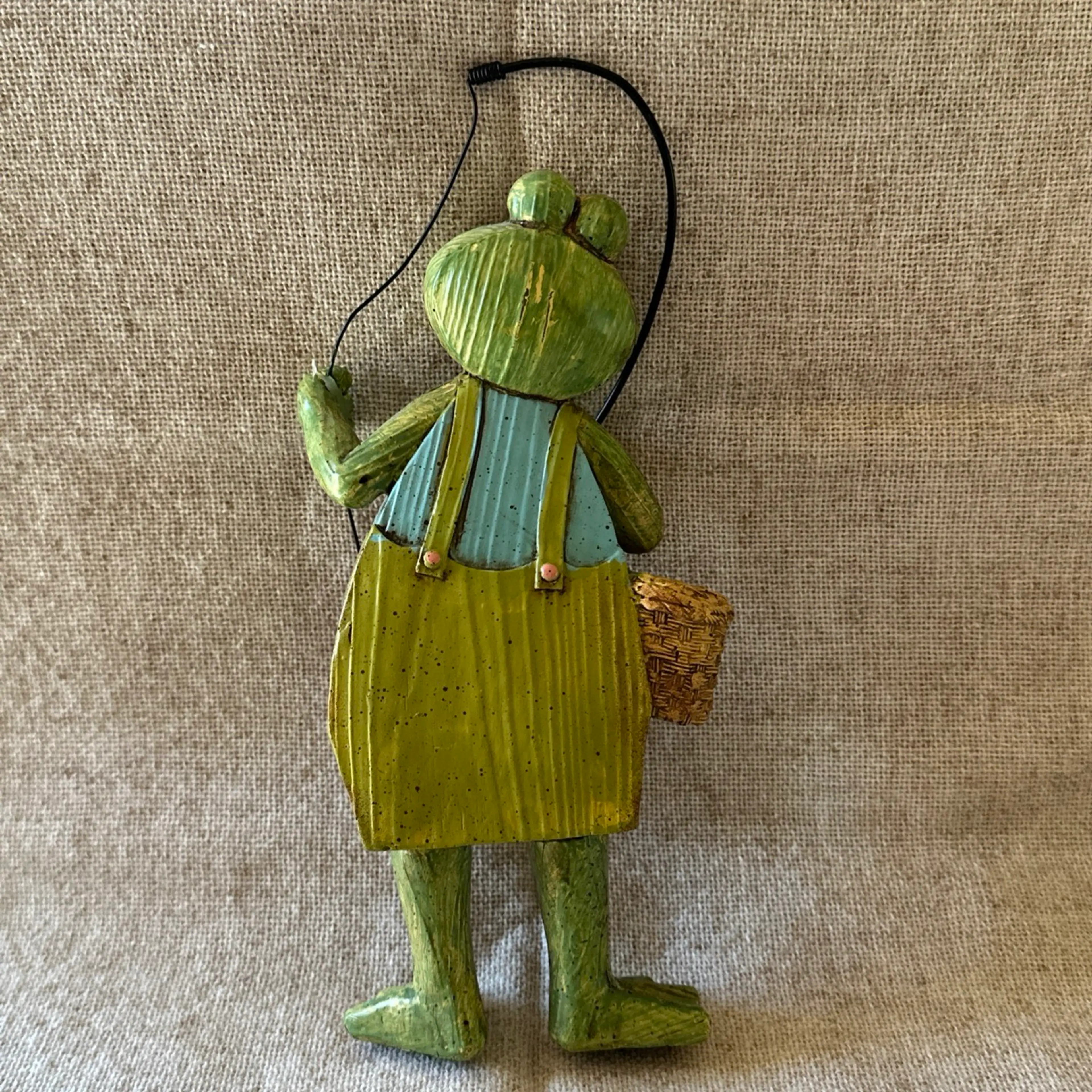 Image 4 of 7