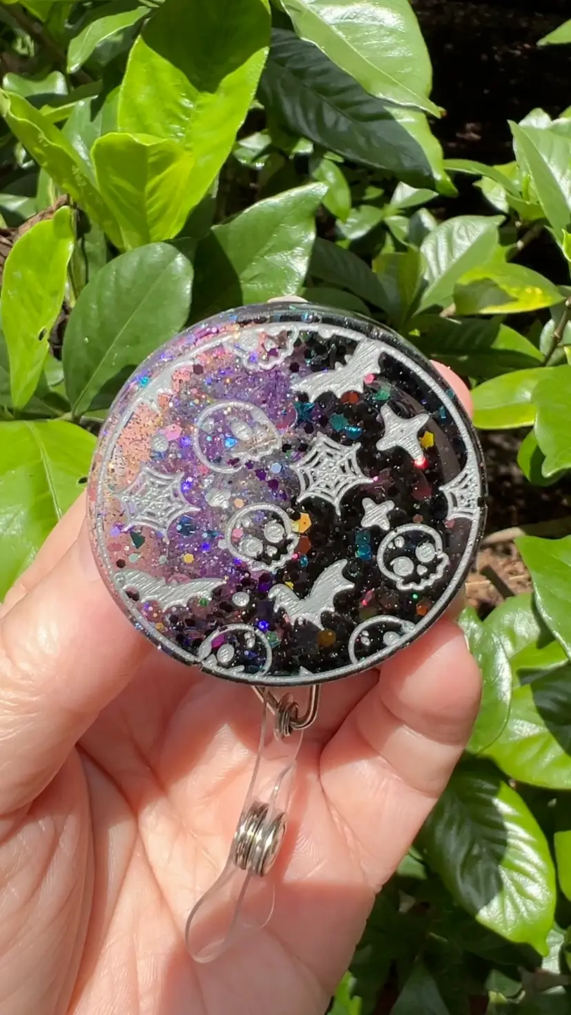 Spooky Halloween 🕸️🦇💀 Purple, Black, & Silver Glitter Magnet With Detachable Purple Badge Reel. Handmade By Me 🫶 1-5/8" diameter