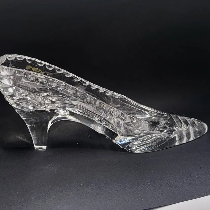Vintage Clear Glass Shoe with Intricate Pattern 7"