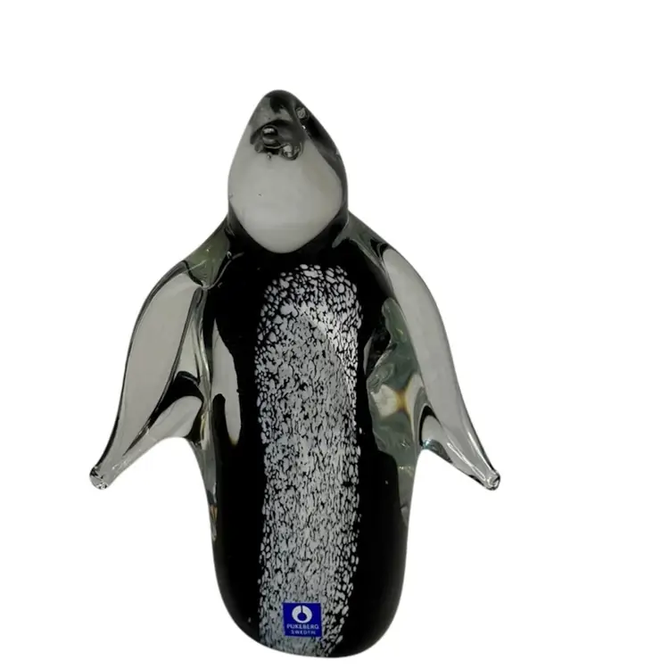 Sweden Penguin Figurine/Paperweight Black White & Clear Incased Glass  Pukeberg Sweden Label
6”T x 4” W