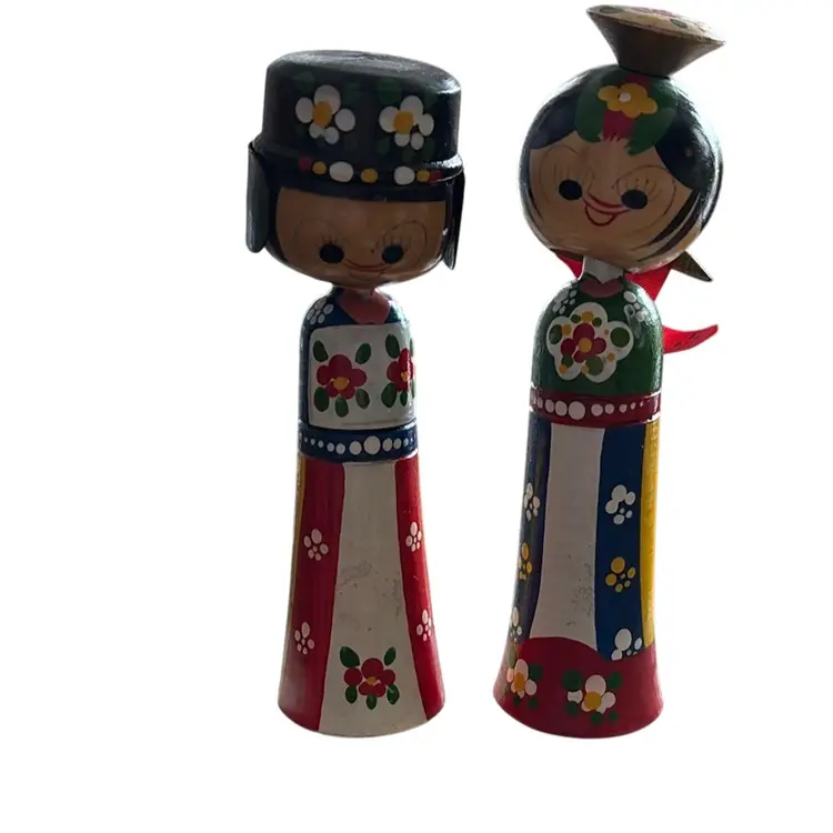 Kokeshi Pair Bobble Head Japanese Dolls