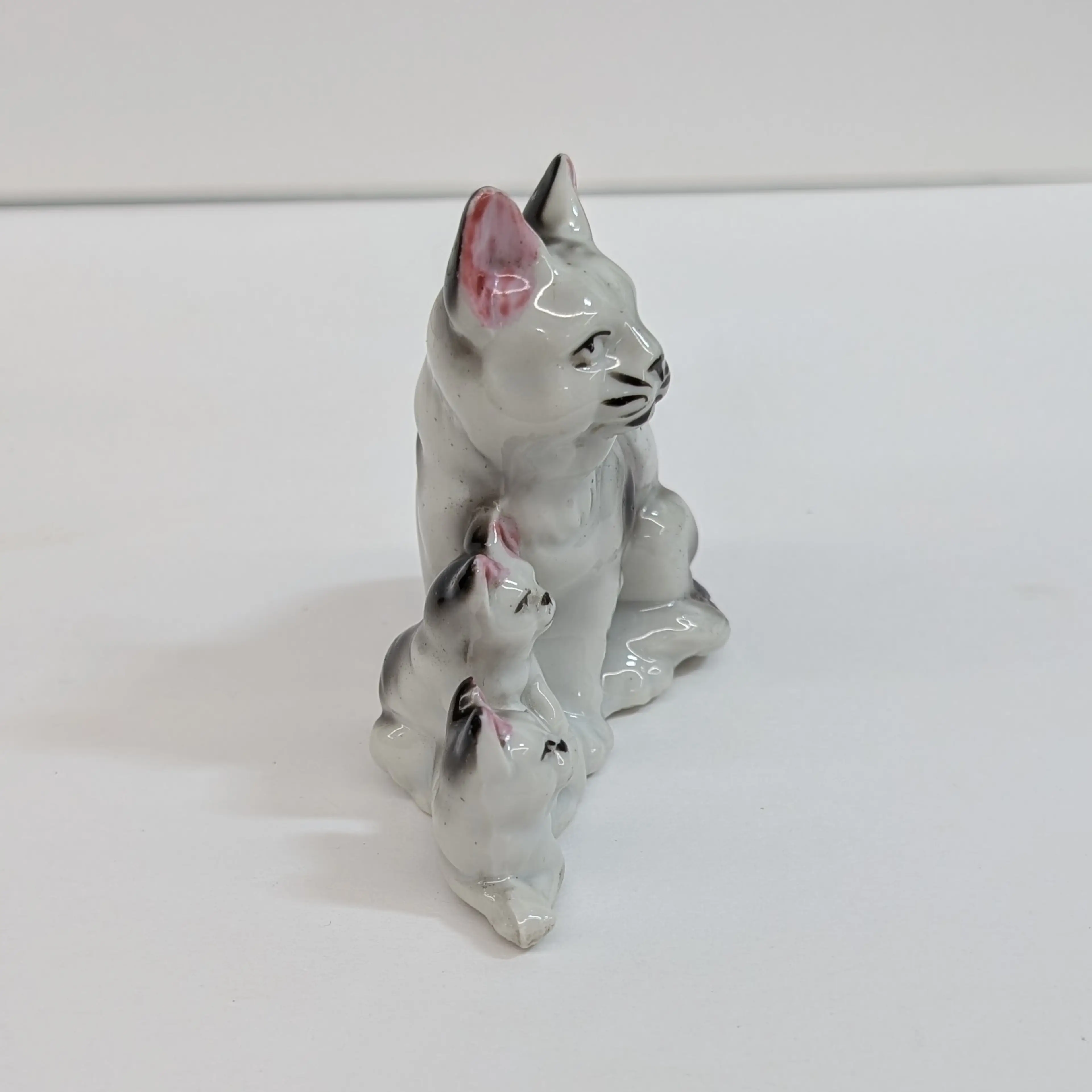 Image 3 of 10