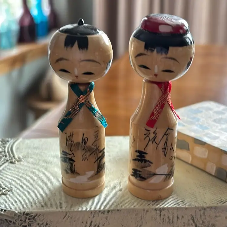 Kokeshi Doll Bobble Head Pair In Original Box