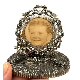 Vintage Metal (Pewter?) Ornate Picture Frame