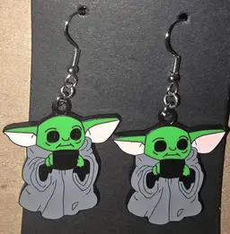 Yoda earrings new