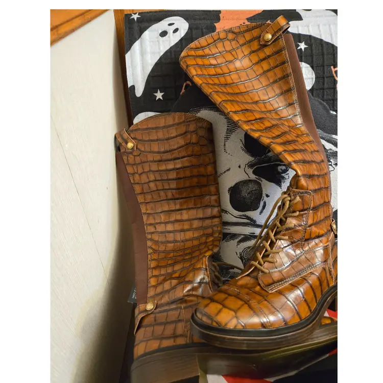 I
Vincent Camuto Genuine Leather Riding Boot New