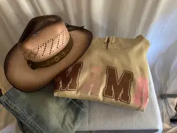 Chic & Cozy: Mama Mid-Waist Sweatshirt