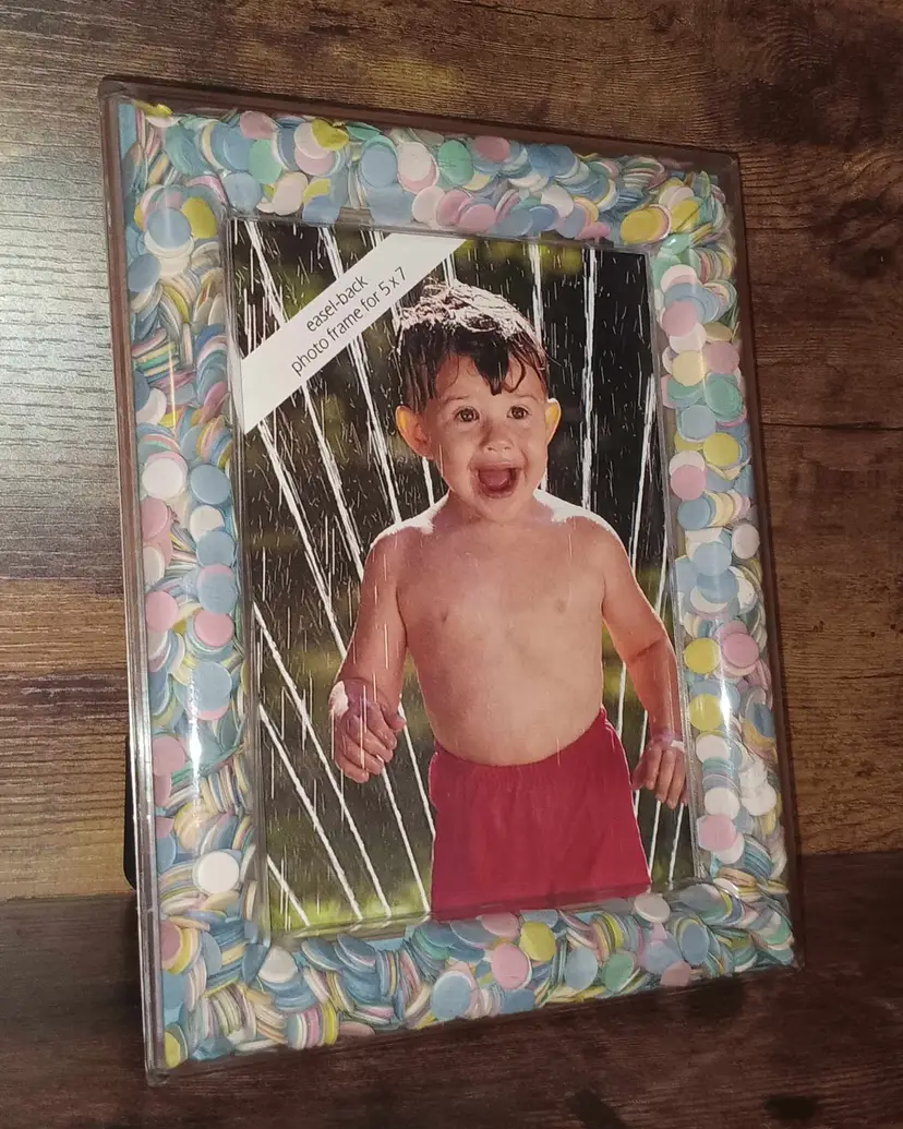 New Confetti Type Photo Frame