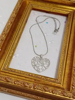 Vintage Park Lane Silver Heart Pendant Necklace with Floral Cutout Design And Rhinestones