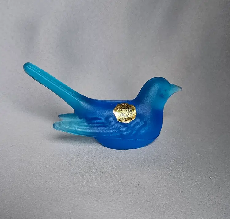 Vintage Westmoreland Blue Satin Glass Bird Figurine