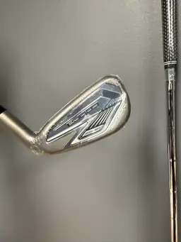 Brand New In Plastic Cobra Dark Speed Iron Set 5-GW