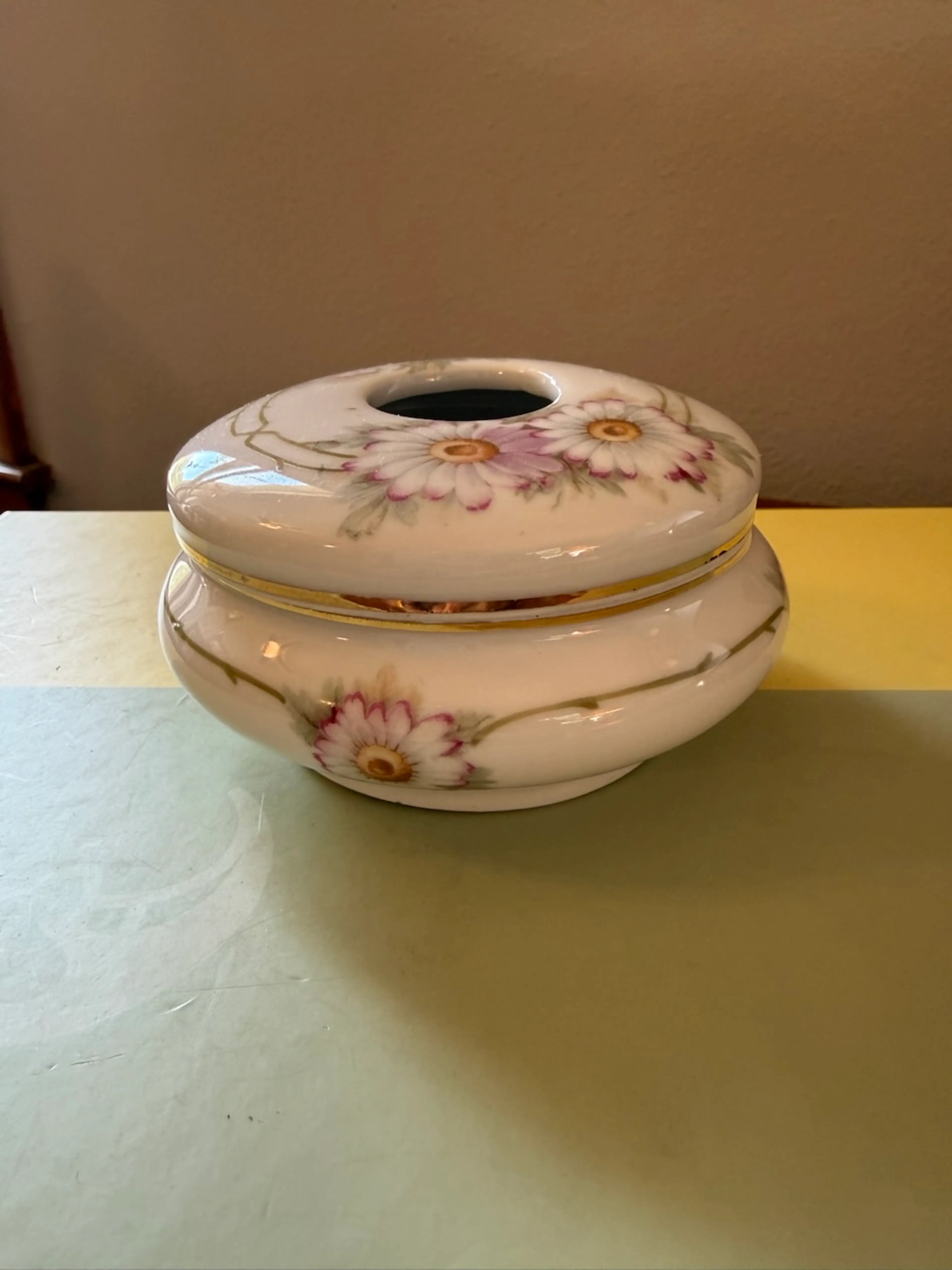 Image 1 of 7