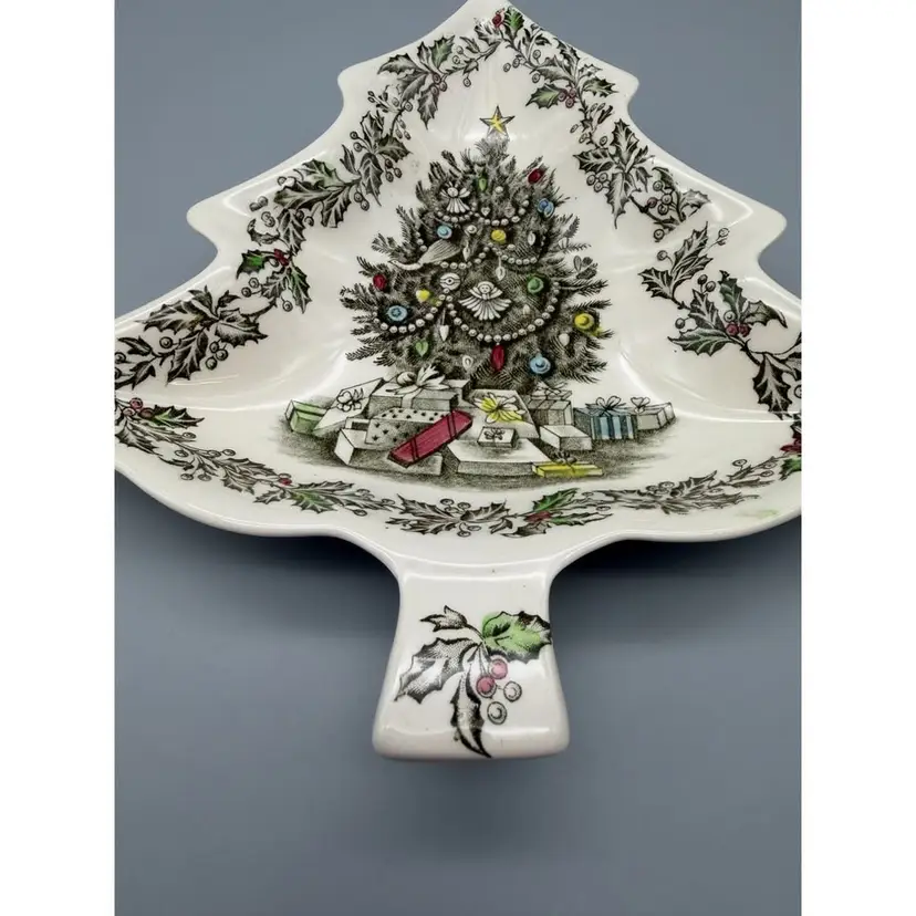 Johnson Bros Merry Christmas Tree Dish Holly Berry Ceramic Candy Nut England