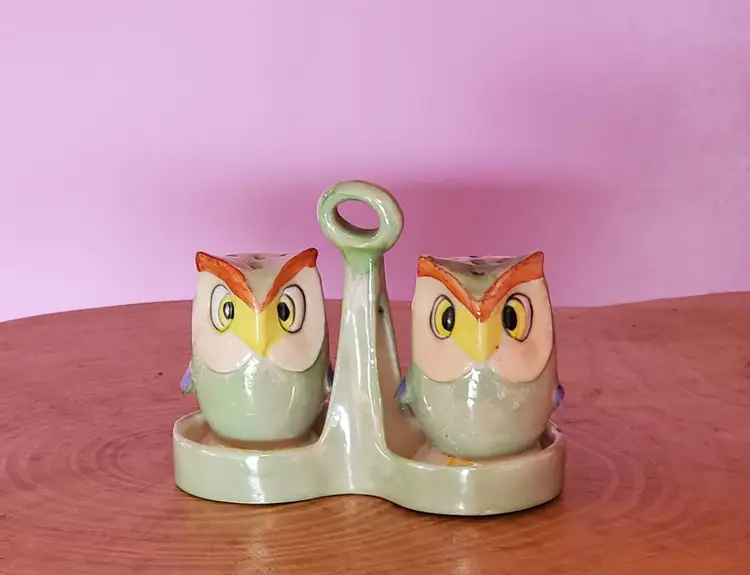 Vintage Lusterware Owl S&P Shakers With Their Tray-Made in Germany