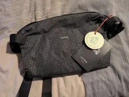 Bellroy Lite Sling- Arcade Gray- 7L- BNWT