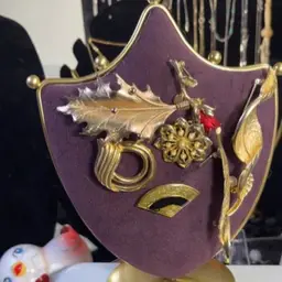 Gold Tone Brooch Lot 7 Pieces