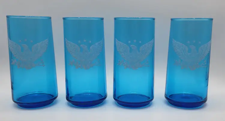 Vintage Blue Embossed White Eagle Patriotic Independence Day Glass Tumblers Set of 4