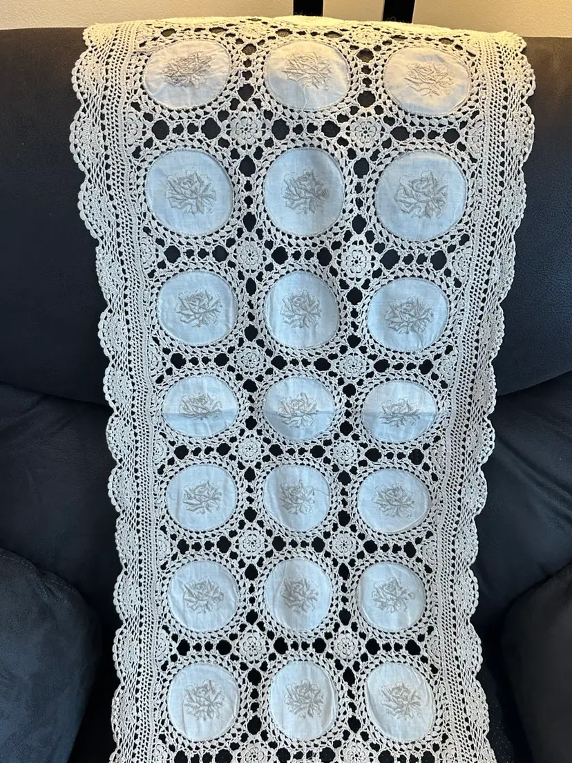 Beige Crochet Table Runner Cotton Rounds of Ecru Embroidery Flowers 42" X 16" w/ Crochet Border