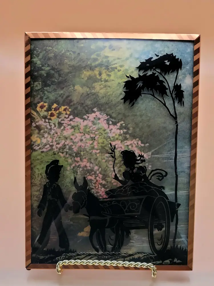 1940s Reverse Silhouettes Curved (Convex) Glass 5"x7" Wall Pictures