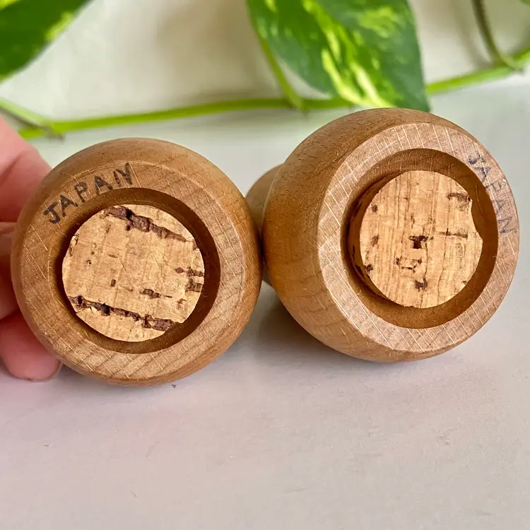 Vintage Wood Pears Salt and Pepper Shaker Set Japan