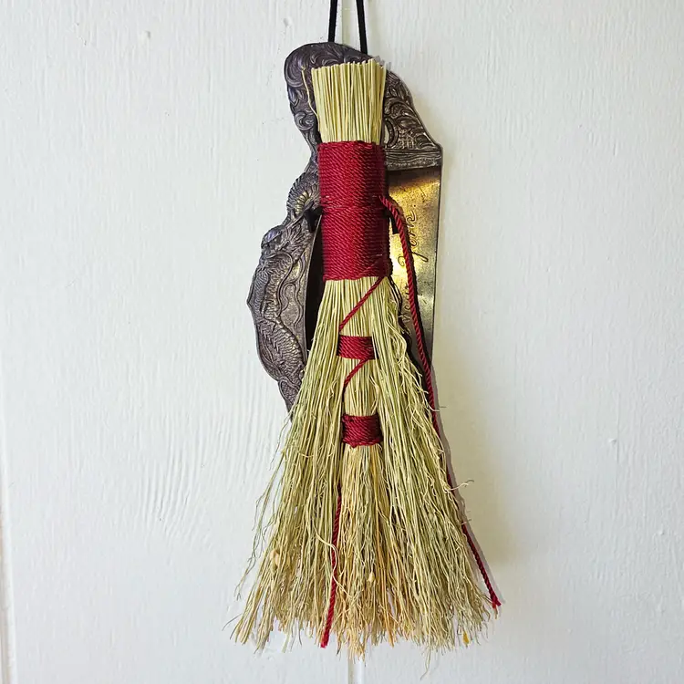 Vintage New York Souvenir Crumb Tray (Silent Butler) with Handmade Crumb Brush Options by Brooms by Jenza