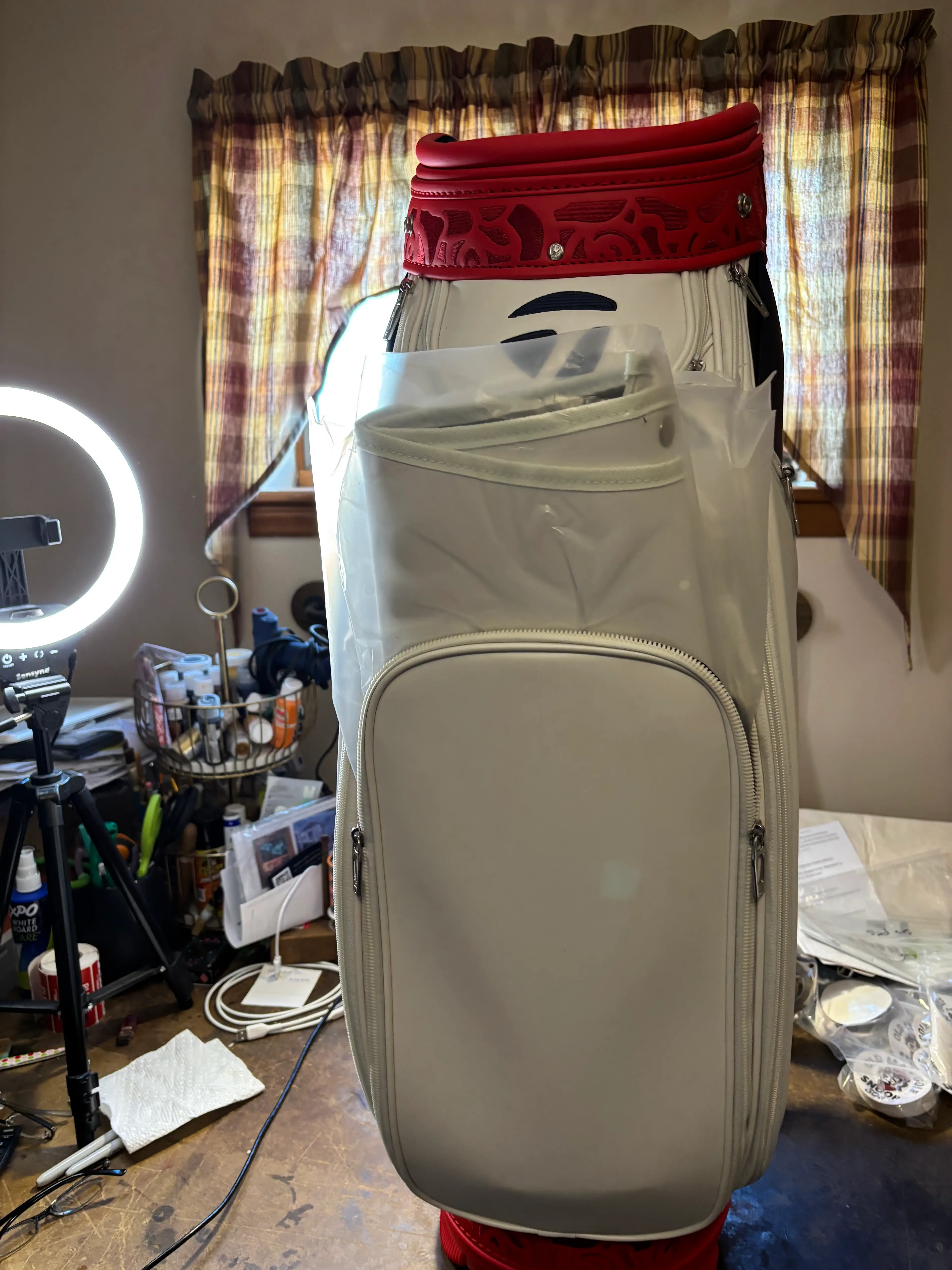 Image 4 of 4