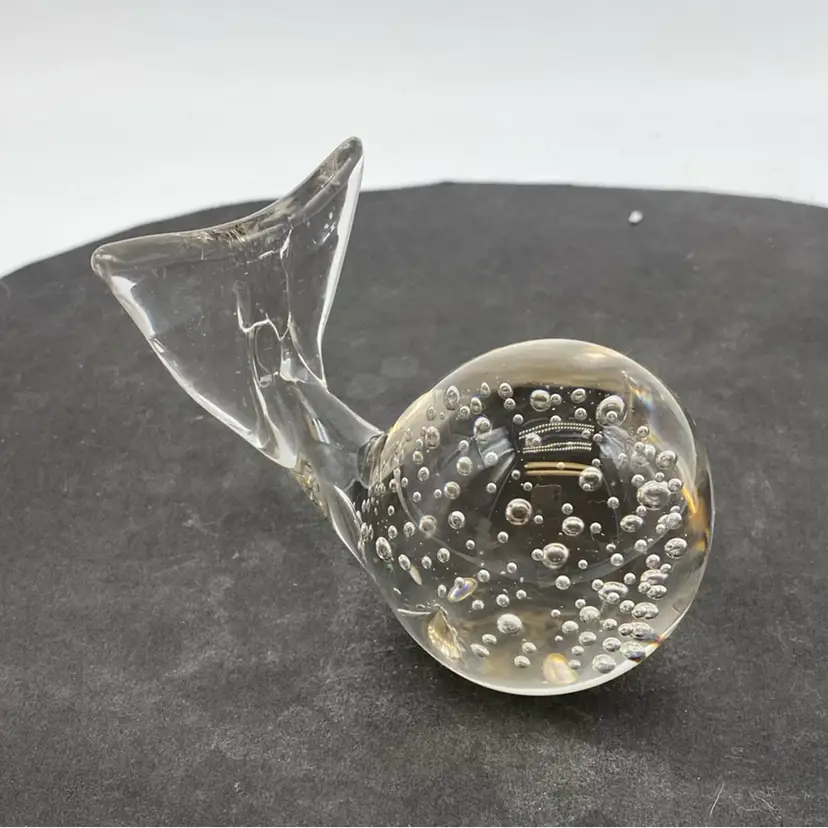 #0029 Vintage handblown glass whale paperweight with bullicante bubble technique.