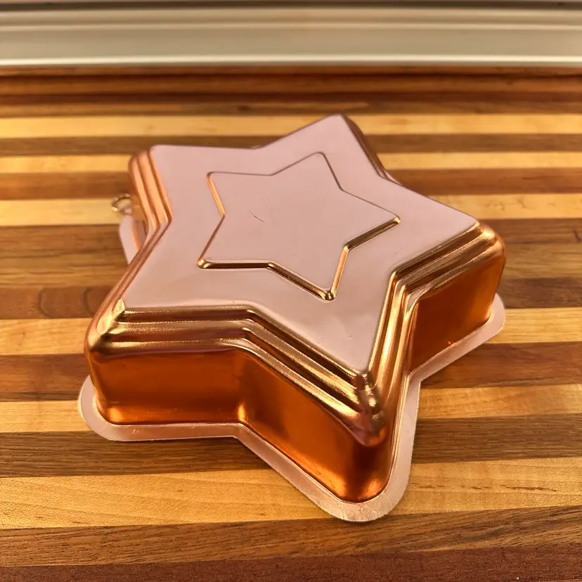 Vintage copper Star jello mold.