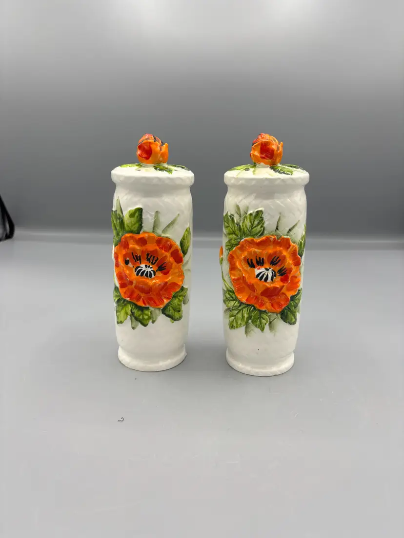 Lefton hand painted Salt & Pepper